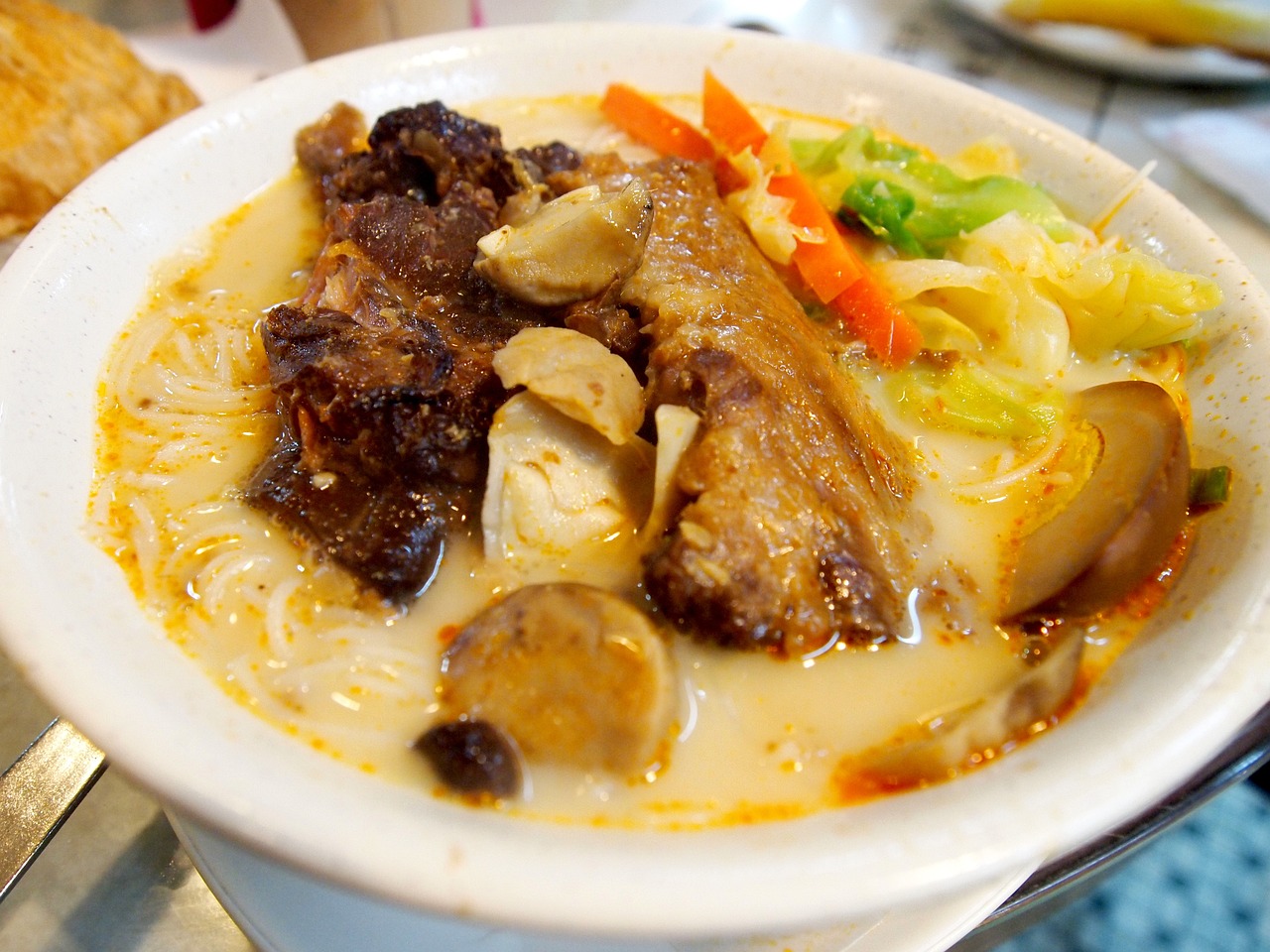 最新老饭骨，传承与创新的美食之旅探索